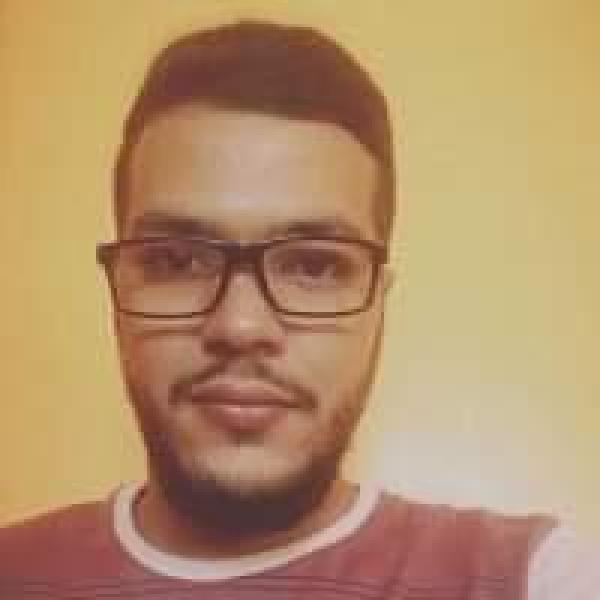 الصحفى المغربى أحمد تاضومانت
