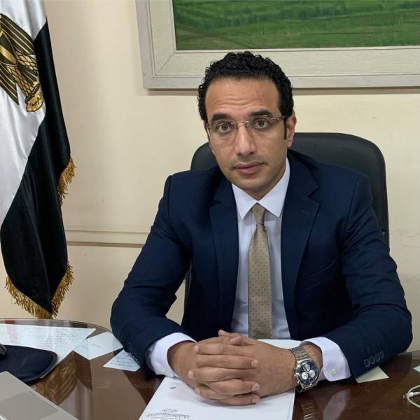 أحمد كمال  معاون الوزير لشئون المشروعات والاعلام