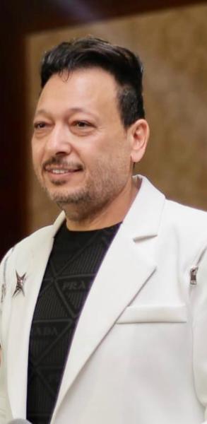 أحمد العيسوي يخضع لعملية جراحية خطيرة.. وزوجته إيناس عزالدين تكشف تطورات حالته