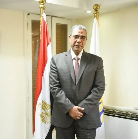 ”تموين القاهرة تشن حملة رقابية وتسحب 30 عينة بنزين من محطات الوقود بقطاعات المحافظة الأربعة”