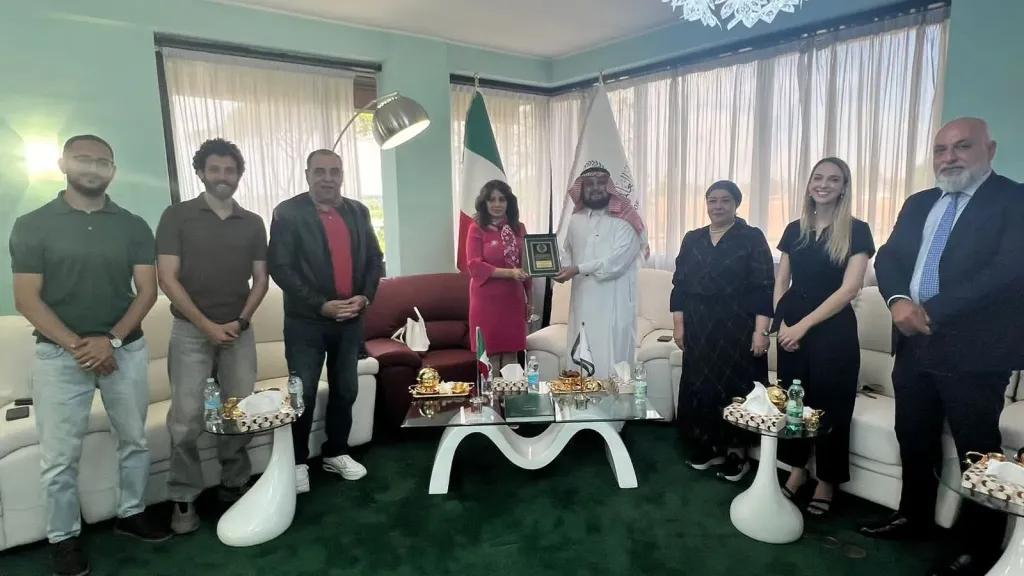 تكريم رانيا يحيى..من رابطة العالم الإسلامي بروما
