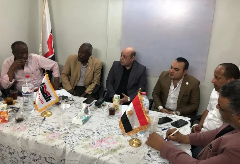 خمسة أحزاب سياسية تطلق بيانًا مشتركًا لحماية أسوان من التدهور الأمني وانتشار الظواهر السلبية من داخل” حزب العدل”