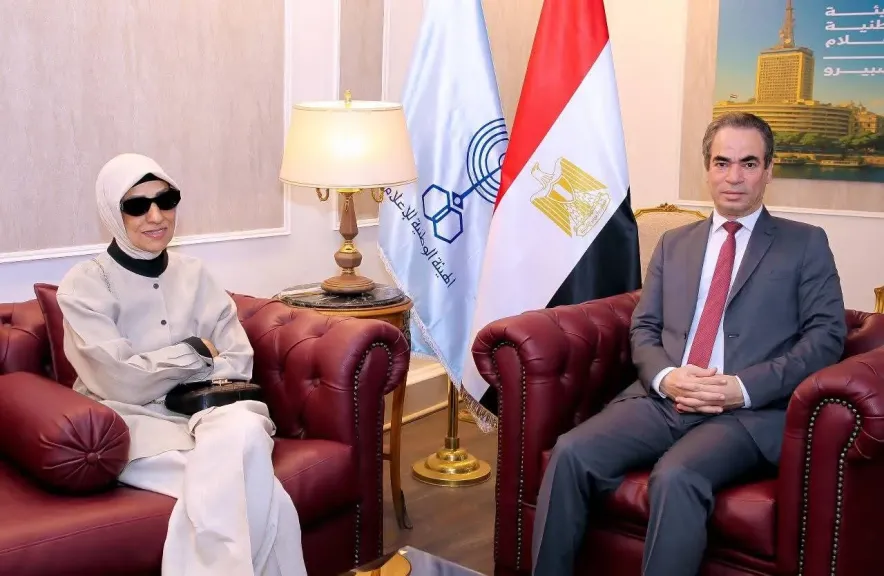 المسلماني..يستقبل ”هدى نجيب محفوظ ” قبيل إفتتاح إستديو ”نجيب محفوظ”