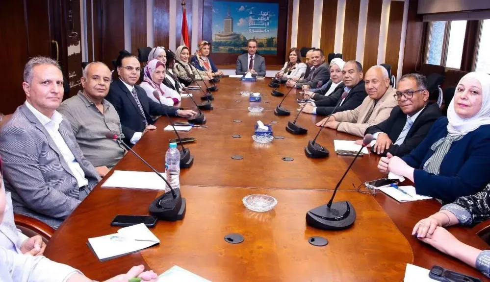 المسلماني..يلتقى المجموعة الأولي من حملة الدكتوراه بماسبيرو