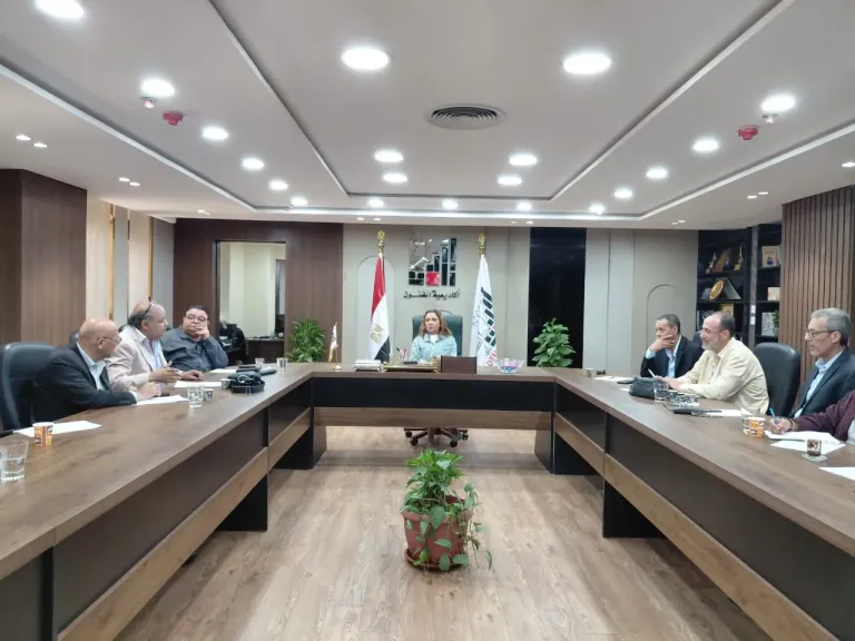 أكاديمية الفنون تطلق الدورة الأولى من مهرجان القاهرة للعرائس بإسم ” جمال الموجى”