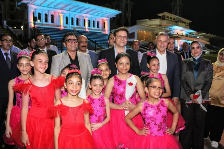 وزير الثقافة ومحافظ الإسكندرية يفتتحان فعاليات صيف الأوبرا 2025 بإستاد الأسكندرية لأول مرة