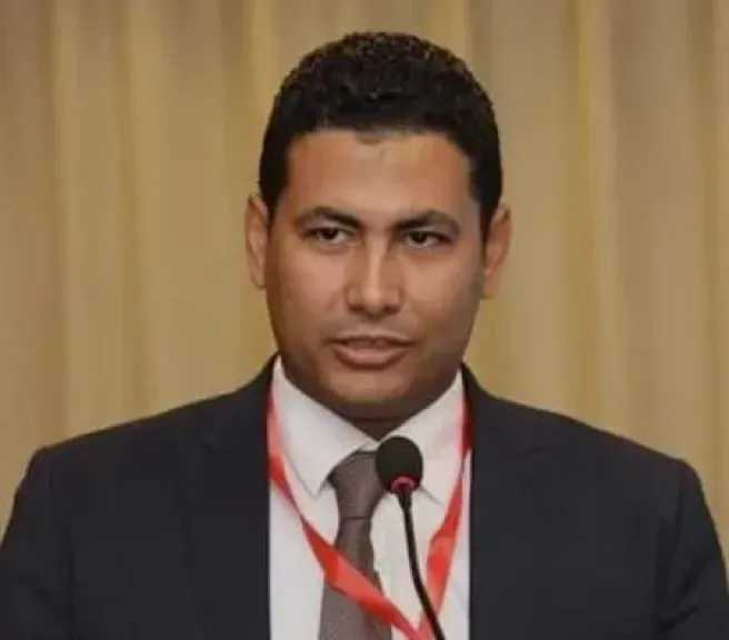 د. وائل خليفة: عملية الفنان ” حمدي إسماعيل ” من أصعب ما أجريته ..ومنعنا الزيارة 5 أيام حفاظا على حياته