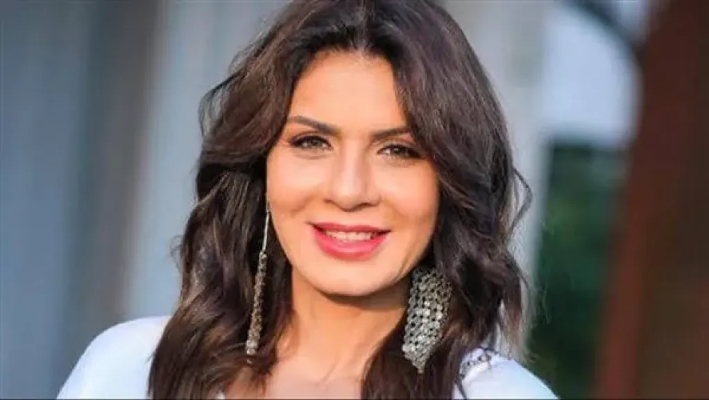 نجلاء بدر تنتظر عرض أحدث أعمالها مسلسل ”أزمة ثقة”
