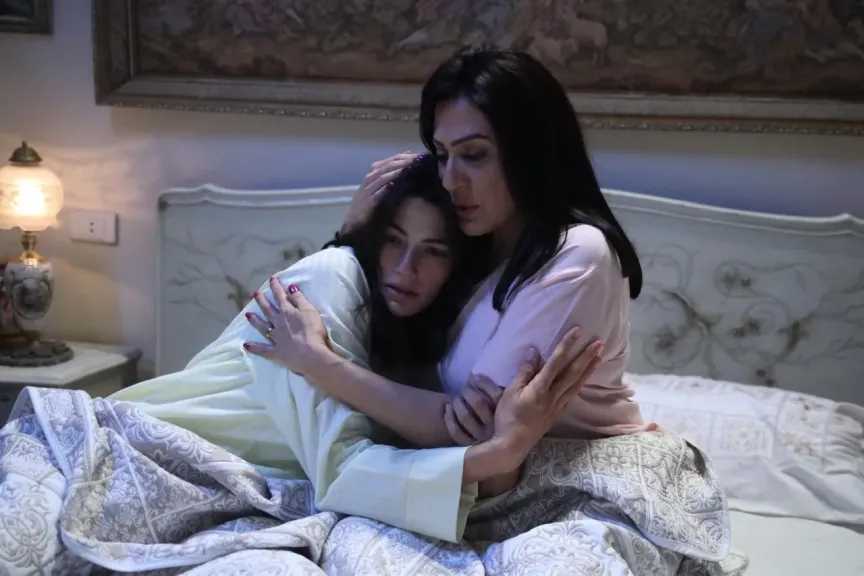 ”ماتراه ليس كما يبدو ”..رسالة غامضة على الجدار تفتح أبواب الرعب أمام” تارا عماد”