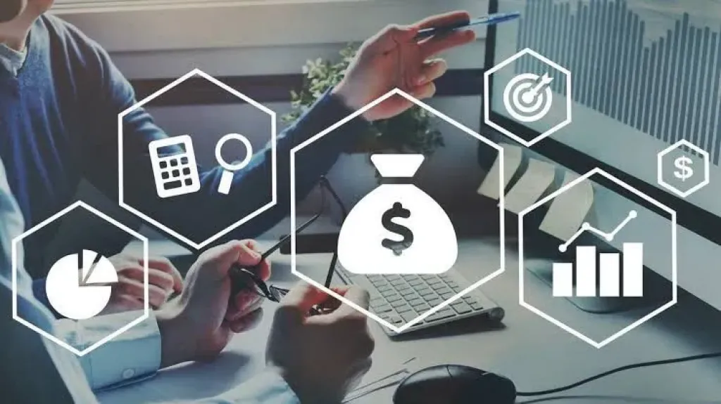 خبير يكشف سر تقييد  محتوى الذكاء الاصطناعي وإتجاه الحكومات لتقنينه