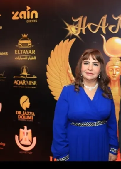 فاطمة الكاشف..لبرنامج ”هى والنجوم” : أدوار الفن لاتستدعى طبيبا نفسيا