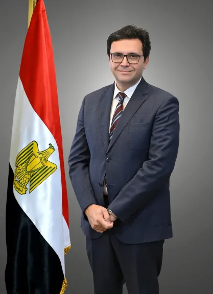 أول خطوة على طريق فصل معرض القاهرة الدولى للكتاب عن هيئة الكتاب