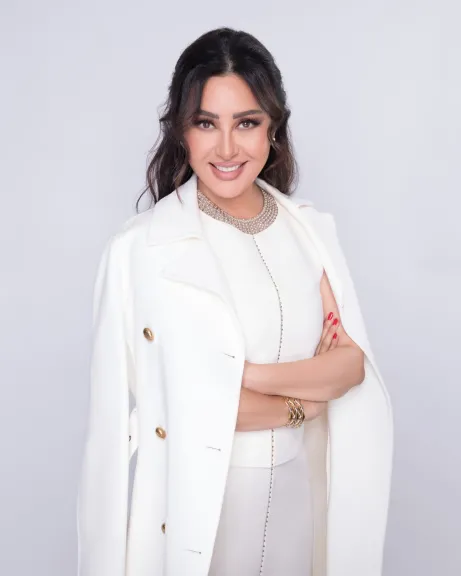 لطيفة..تتبرع لترميم مسجد ”منوبة” بتونس فى مبادرة إنسانية