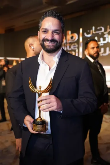 كريم أبو ذكري..يحصد جائزة أفضل منتج درامى لعام 2025 فى مهرجان الفضائيات العربية