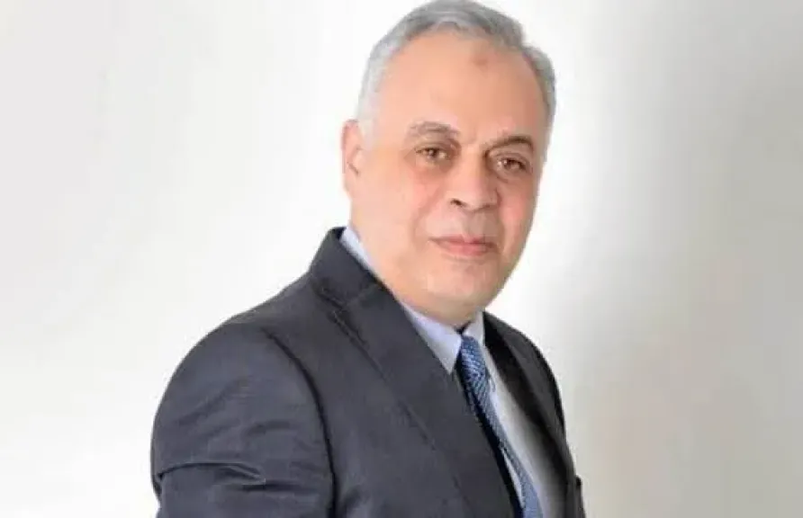 أشرف زكي..يعلن ترك موقعه بنقابة المهن التمثيلية وسط أنباء عن ترشيحه لمجلس الشيوخ