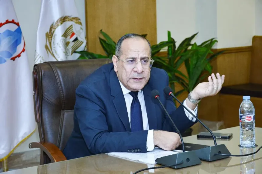 الشركة القابضة للصناعات الغذائية تطرح عبوة زيت جديدة ”700مللي” ضمن منظومة السلع التموينية لتوسيع قاعدة الاختيار أمام المواطنين