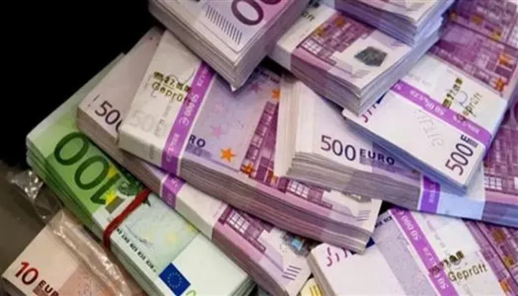 استقرار سعر اليورو اليوم الإثنين 20 أكتوبر 2025 أمام الجنيه المصري في البنوك المصرية