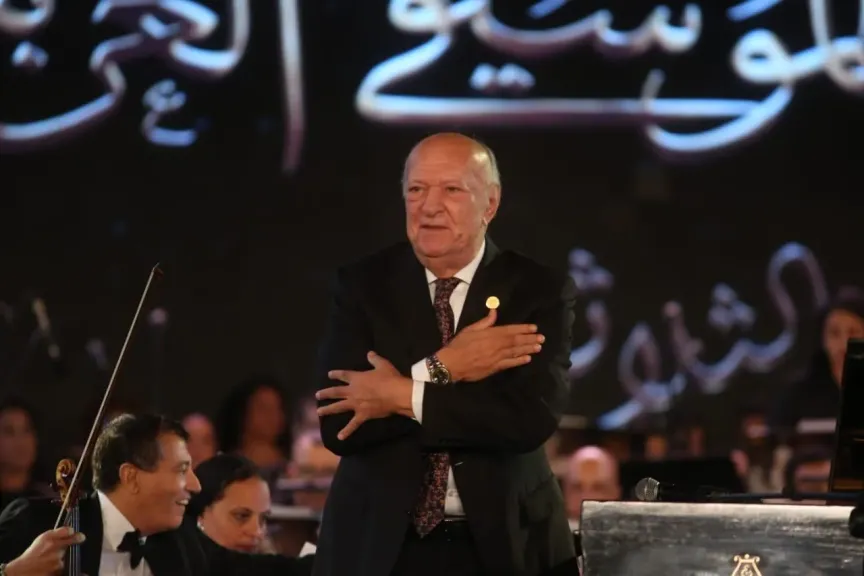 عمر خيرت ..يعزف للحياة ويتابع حديث النغم مع البيانو فى مهرجان الموسيقى العربية 33