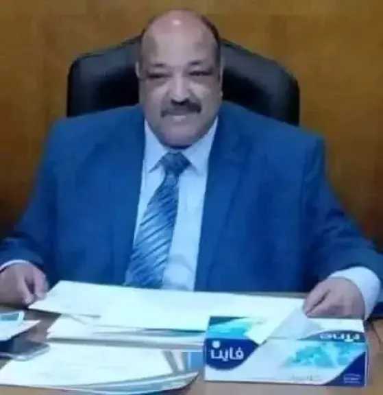 الغمرى..يعلن ترشحه لعضوية مجلس إدارة نادى سموحة الرياضي الغمرى..يعلن ترشحه لعضوية مجلس إدارة نادى سموحة الرياضي