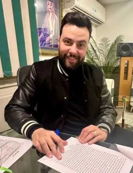 الملحن مدين ..يتعاقد مع روتانا للموسيقي على ألبوم غنائي جديد الملحن مدين ..يتعاقد مع روتانا للموسيقي على ألبوم غنائي جديد
