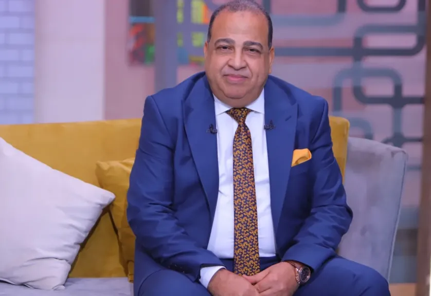 خبير قانوني: فرض الضريبة على الهواتف المحمولة بأثر رجعي مخالف للقانون ويهز ثقة المواطن بالدولة