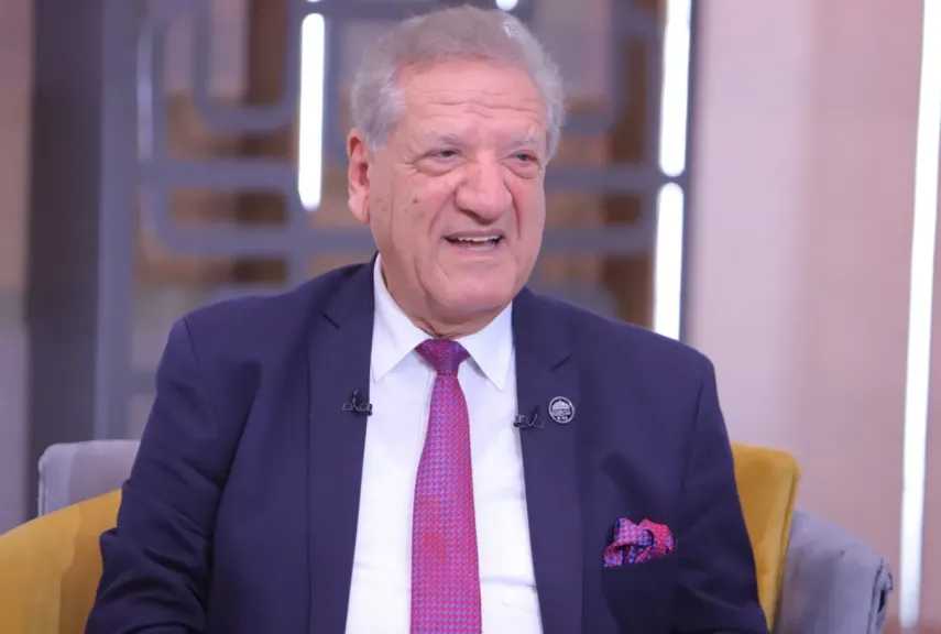 فخري الفقي: مليون ونصف هاتف يدخل مصر سنويًا.. وتطبيق الضريبة بأثر رجعي غير قانوني