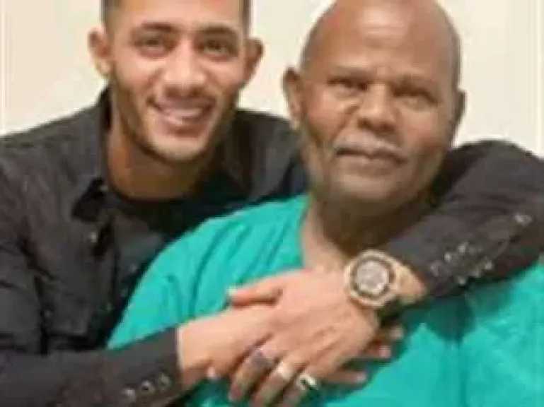 وفاة والد الفنان محمد رمضان وتشيع الجثمان عقب صلاة الجمعة