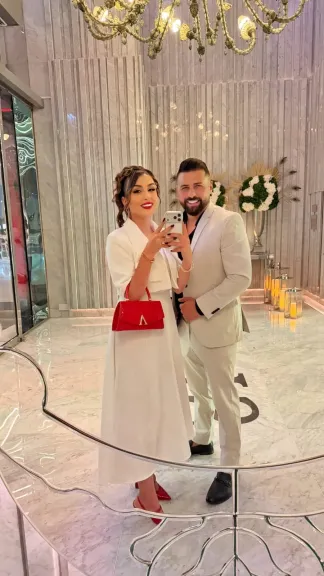 ريتشارد..يحتفل بذكرى زواجه السادس