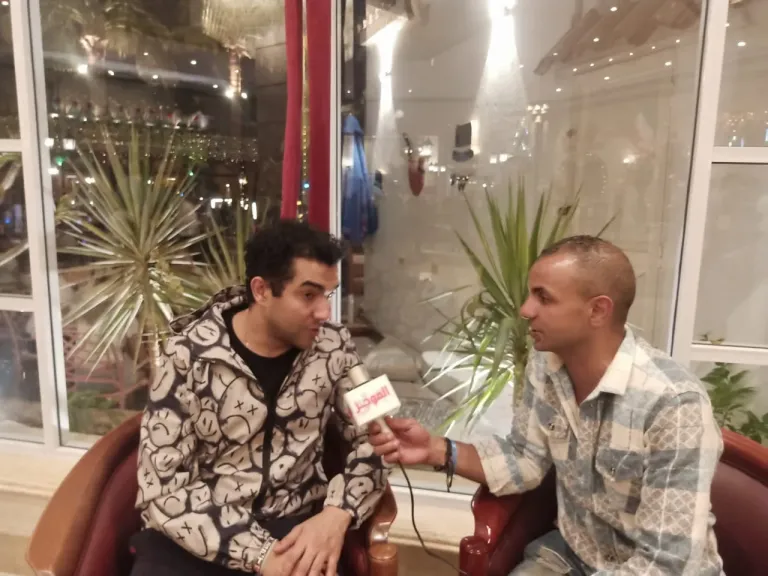 ميدو عادل: أستعد لمشروع درامي جديد..وسعيد بنجاح الدورة العاشرة لمهرجان شرم الشيخ الدولي للمسرح