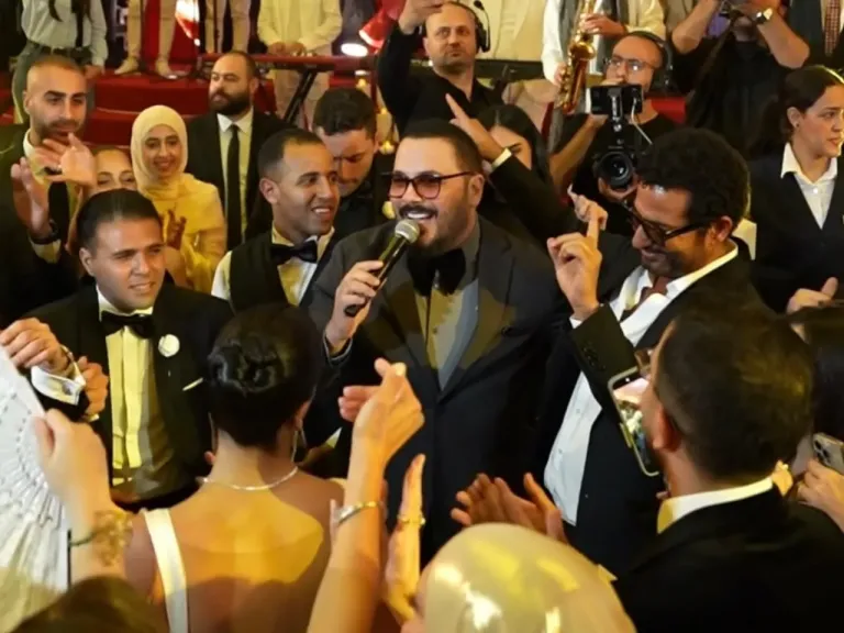 النجم اللبناني رامى عياش..يحيى عرس جمع نجوم الفن المصري