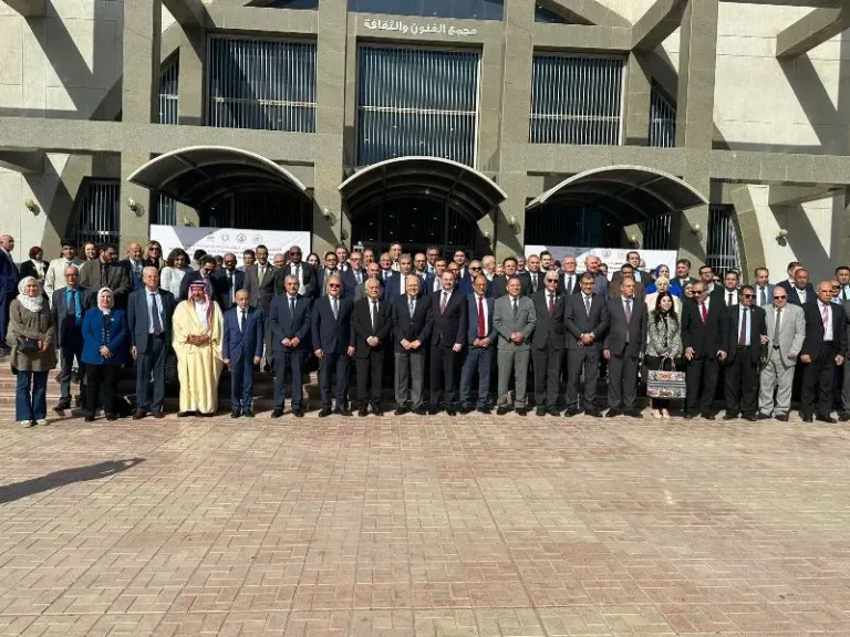 إفتتاح المنتدى الخامس لإتحاد رؤساء الجامعات الروسية والعربية