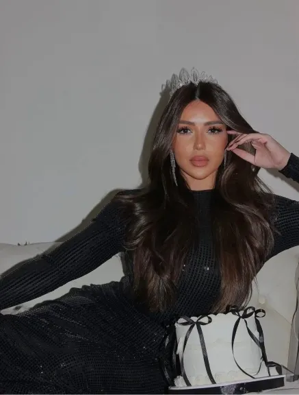 بإطلالة كالأميرات سارة سلامة..تحتفل بعيد ميلادها