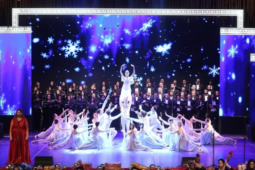 الأوبرا تغنى للكريسماس بالمسرح الكبير