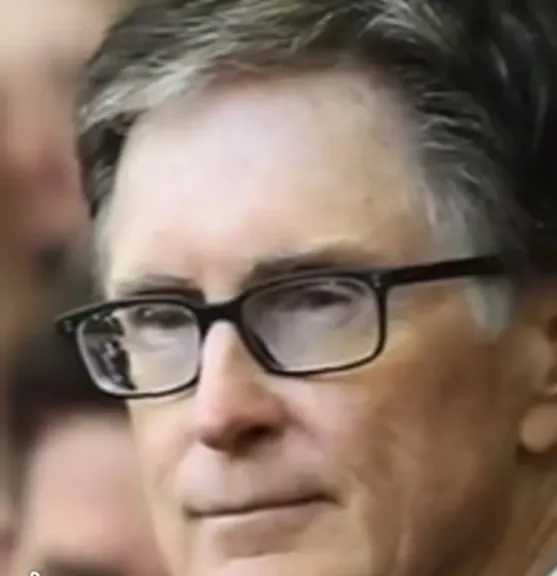 إجتماع طارئ فى ليفربول لحسم مستقبل ” آرنى سلوت” ..ورحيله بات احتمالا قويا بعد أزمة ”محمد صلاح ”