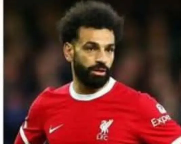 محمد صلاح..خط أحمر و”هنرى ” يؤكد إستمراره حتى نهاية عقده