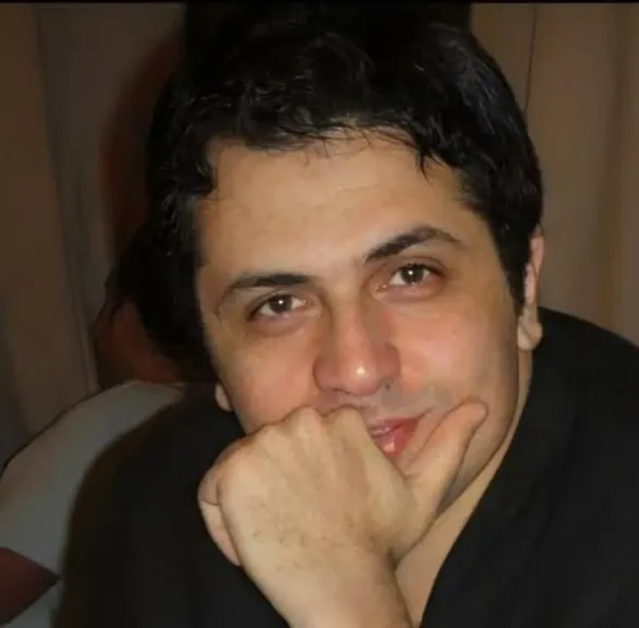 أحمد رفعت ..يهاجم تجاهل المخرجين له: هل يجب أن أموت ليتم ترشيحى؟