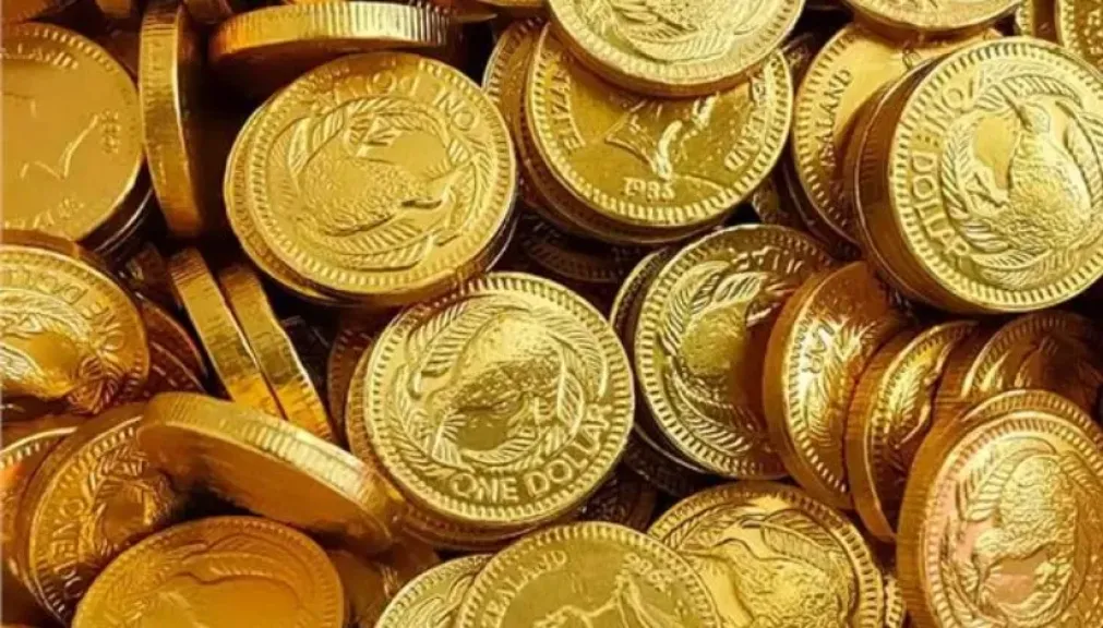 سعر الجنيه الذهب اليوم الثلاثاء 16 ديسمبر 2025 في مصر.. ارتفاع مفاجئ رغم تراجع الأوقية عالميًا