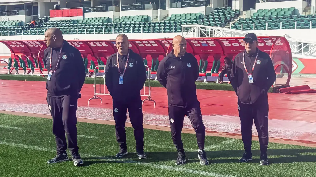 جهاز منتخب مصر..يتفقد ملعب مباراة ” زيمبابوي ”
