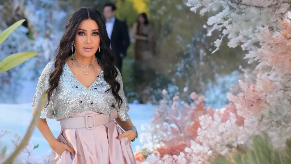 لطيفة ..تنتهى من تصوير كليب ” تسلملى ” وتصفه ب ”المفاجأة ” ..رسالة مؤثرة من  أم لابنها