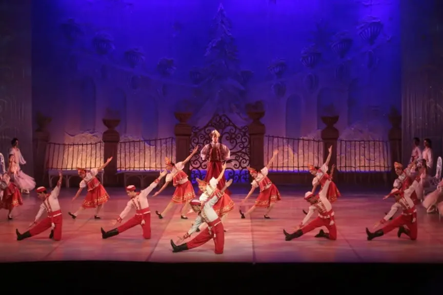 أحلام كلارا..تتحقق مع ”كسارة البندق” على المسرح الكبير