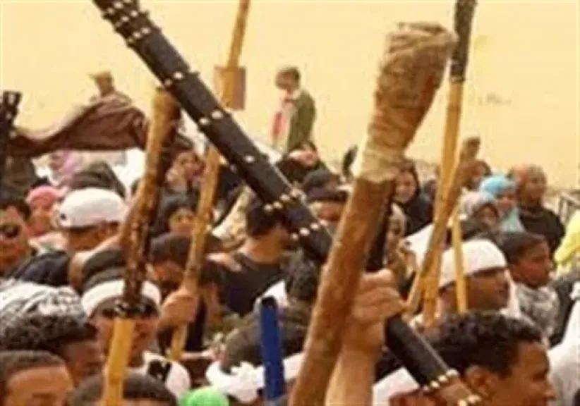 مشاجرة عائلية بالشوم تسفر عن 6 مصابين في قنا