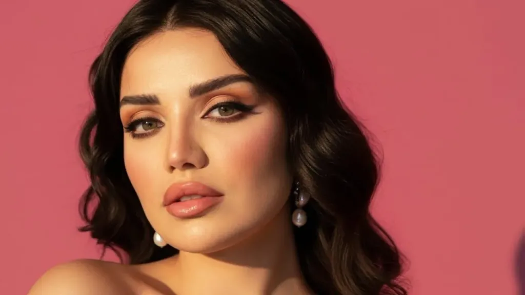 المطربة حياة العراقية..تنتهى من تسجيل أحدث أغانيها