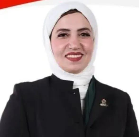 القيادية العمالية بثينة أبو زيد: الدولة نجحت بامتياز فى خفض معدلات البطالة