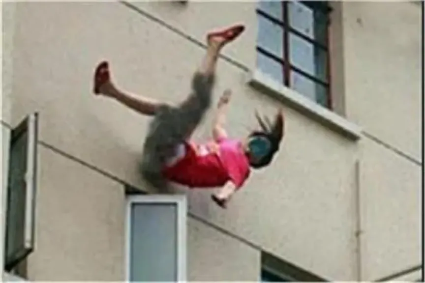 اختلال توازن يتسبب في وفاة مسنة بالدقي والشرطة تكشف التفاصيل