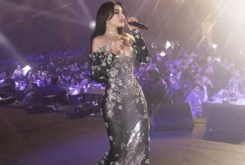 هيفاء وهبي..تتألق فى ليلة رأس السنة بحفل كامل العدد فى أبو ظبي وسط تفاعل جماهيري كبير