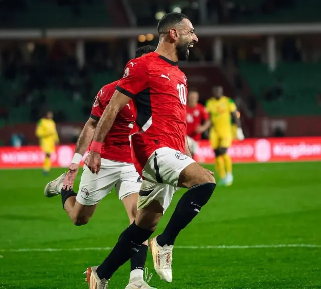 منتخب مصر إلى ربع نهائى أمم أفريقيا بعد فوز مثير على”بنين” بثلاثية