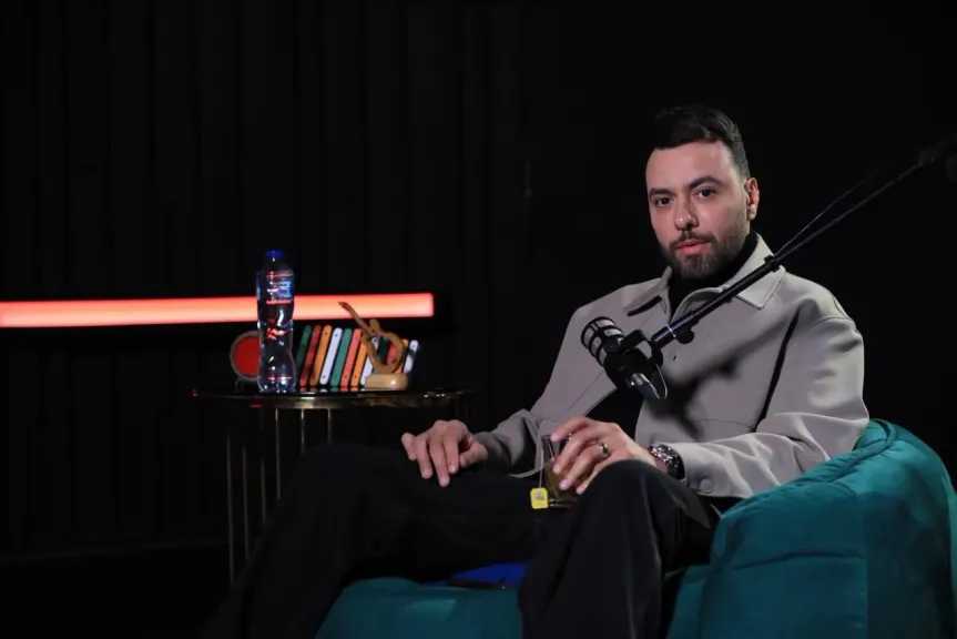 مدين..لبودكاست ”كاسيت”: محمد فؤاد غير إسمى ولحنت ”حبايب إيه ” للهضبة على طريقة ”العندليب”