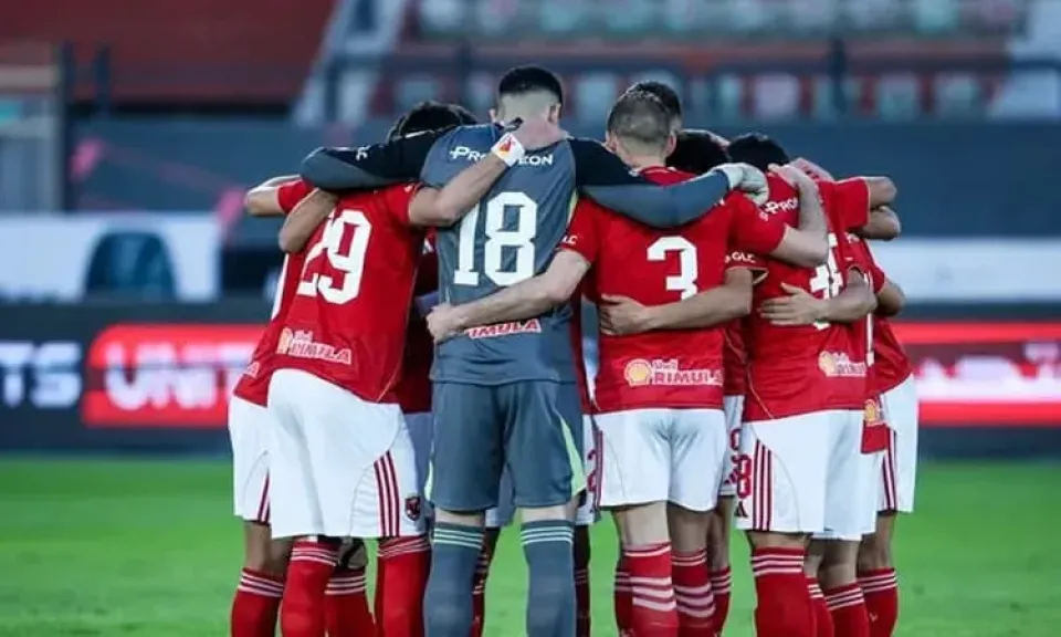 الأهلي يواجه فاركو اليوم على استاد برج العرب