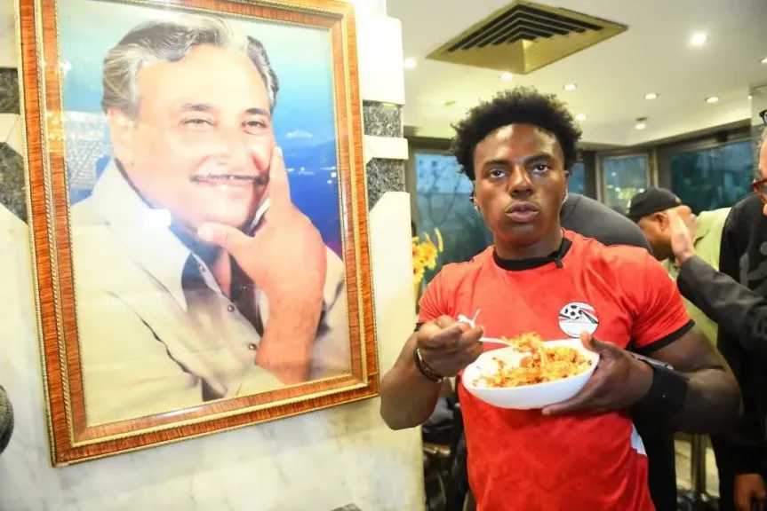 كشري أبو طارق يتصدر ”التريند” بزيارة البلوجر الأمريكي ”سبيد”