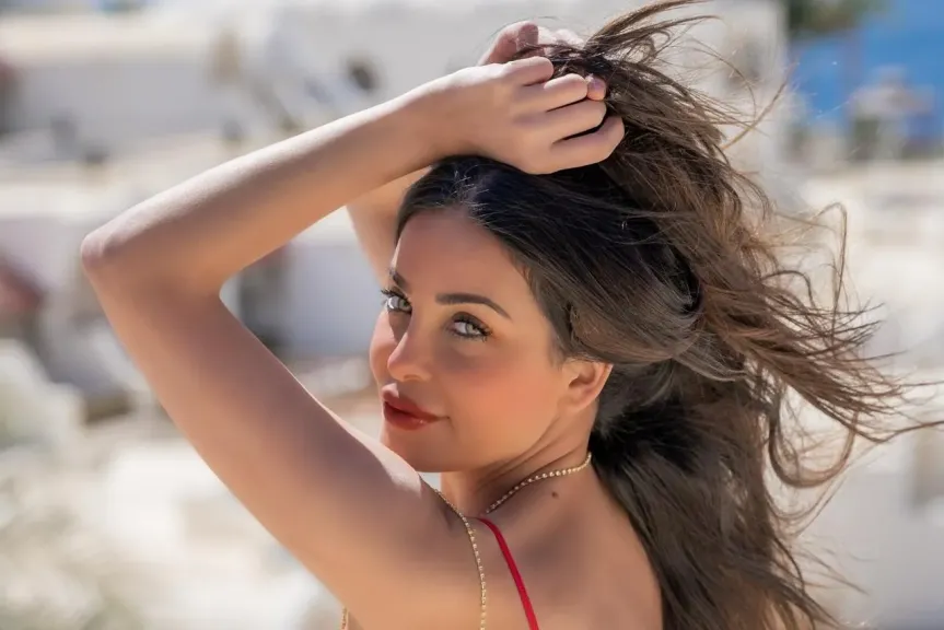 دومينيك حوراني …تشارك فى دراما رمضان ”بالسرايا الصفرا”